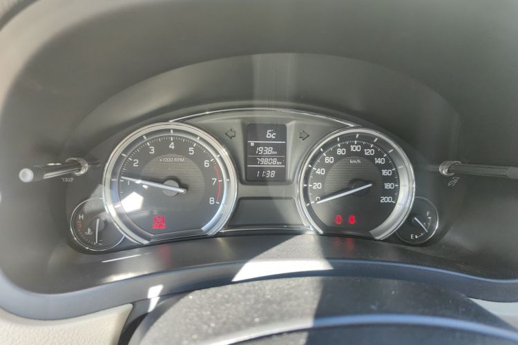 铃木 启悦 2015款 1.6L 手动舒享型中控内饰14