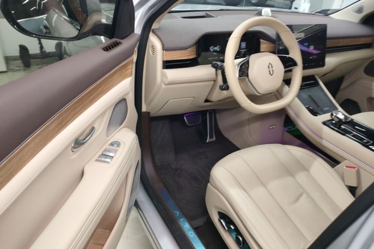 鸿蒙智行 问界M7 2024款 1.5T 后驱Plus版 5座中控内饰20