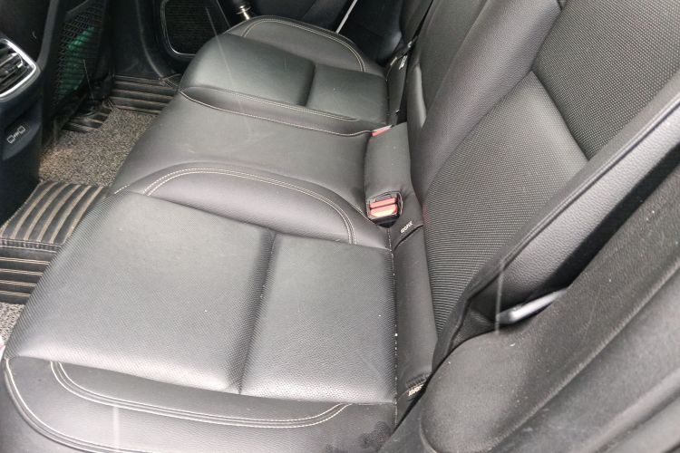 领克01 2019款 2.0T 两驱型Pro版 国V中控内饰21