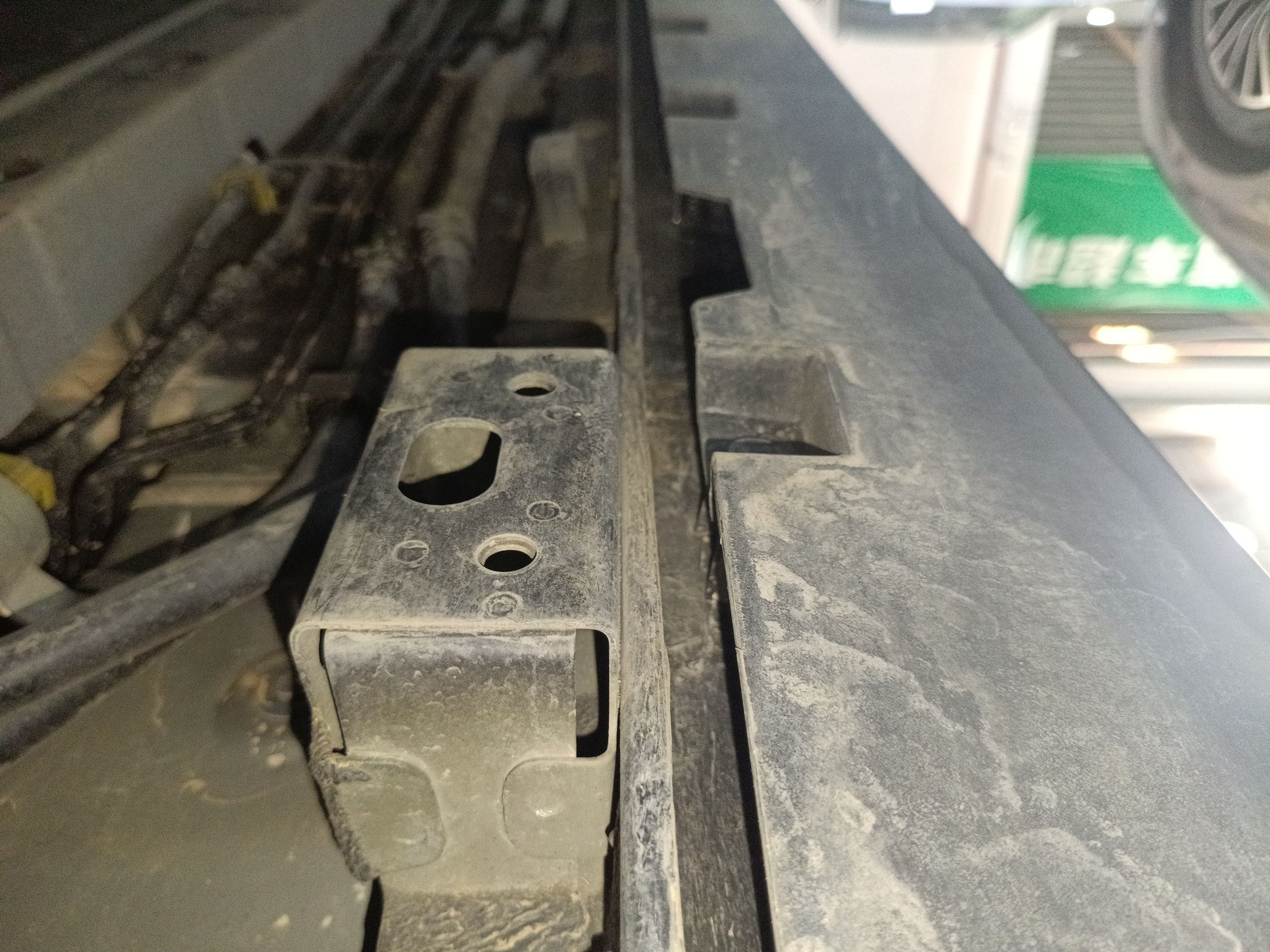 比亚迪 汉 2024款 DM-i 荣耀版 121KM 精英型