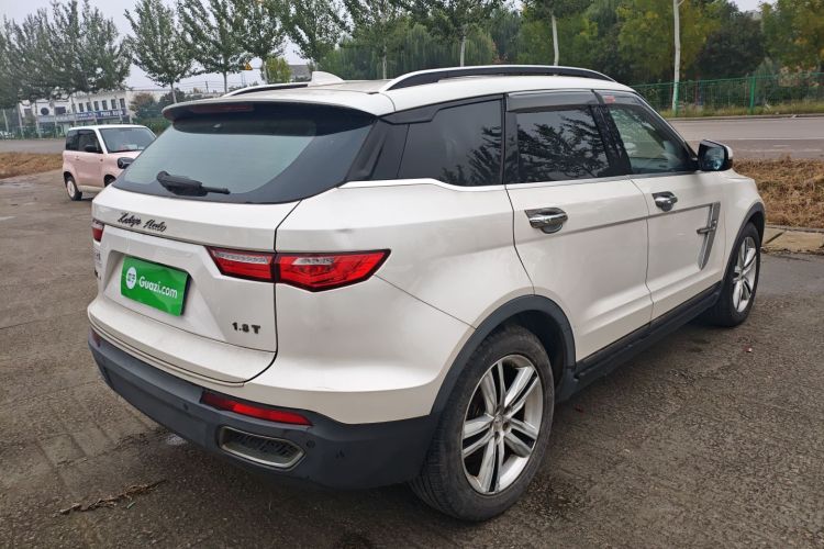 众泰T700 2017款 1.8T 双离合尊贵型车身外观7