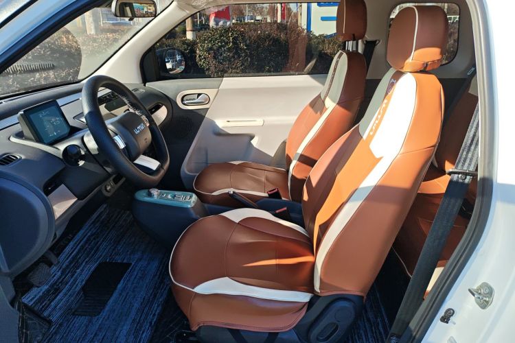 长安启源 长安Lumin 2023款 205km 香沁款中控内饰19