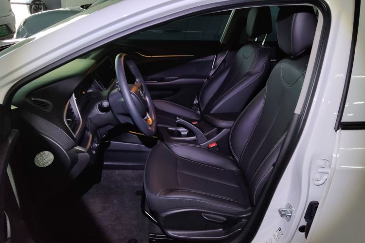 别克 英朗 2021款 改款 典范 1.5L 自动精英型局部细节19