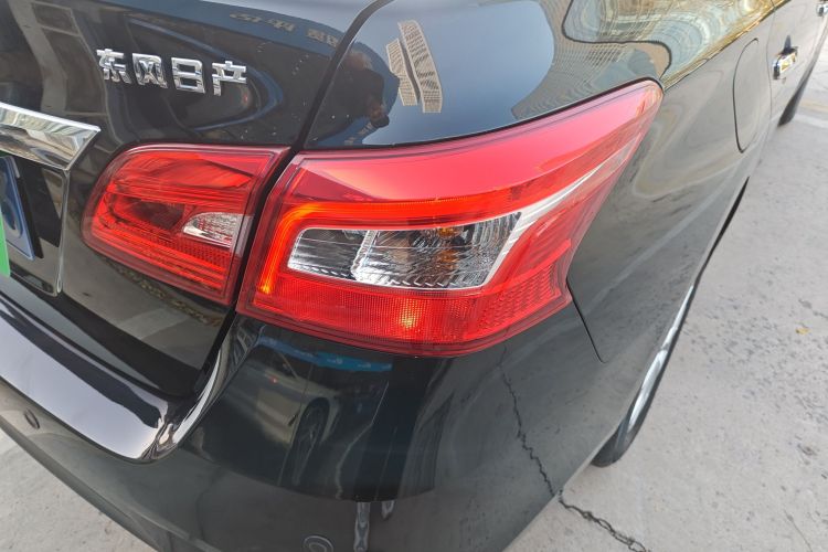 日产 轩逸 2024款 经典 1.6XE CVT舒适版车身外观6006