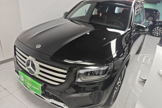 奔驰GLB 2024款 改款 GLB 220 动感型