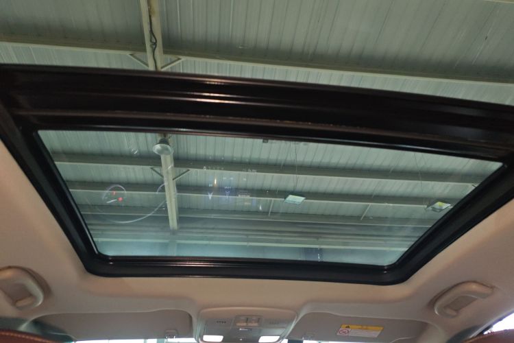 别克 昂科威 2020款 28T 四驱精英型中控内饰22