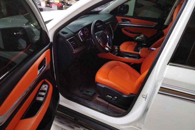 荣威RX8 2019款 30T 两驱超群旗舰版中控内饰20