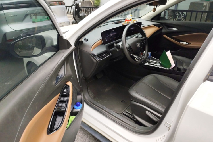 别克 威朗 2022款 Pro 533T 乐享版中控内饰20