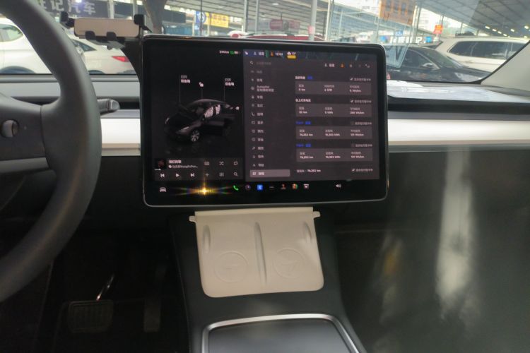 特斯拉 Model Y 2022款 后轮驱动版局部细节16