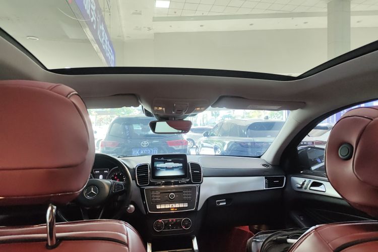 奔驰GLE轿跑 2017款 GLE 320 4MATIC 轿跑SUV中控内饰22