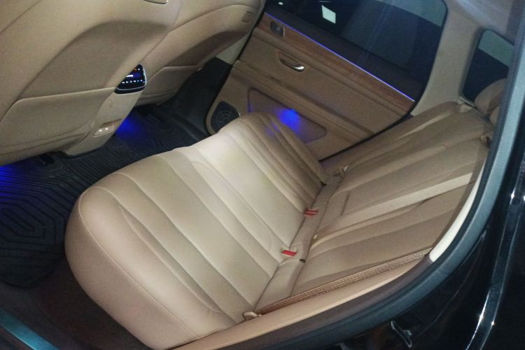 鸿蒙智行 问界M7 2024款 1.5T 智驾四驱Max版 5座中控内饰7004