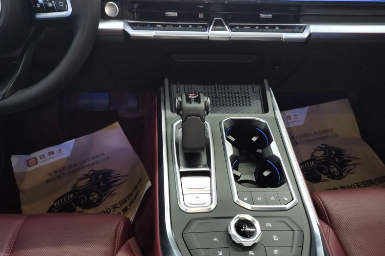 坦克400新能源 2024款 Hi4-T 越野版中控内饰18