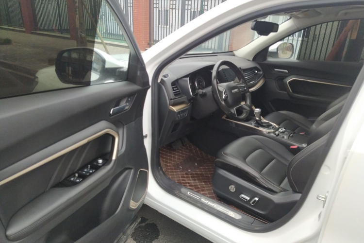 哈弗H6 2019款 红标 1.5GDIT 自动豪华智联版中控内饰20