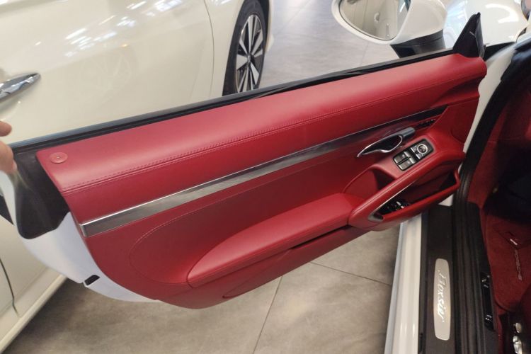 保时捷718 2020款 Boxster 2.0T中控内饰7007