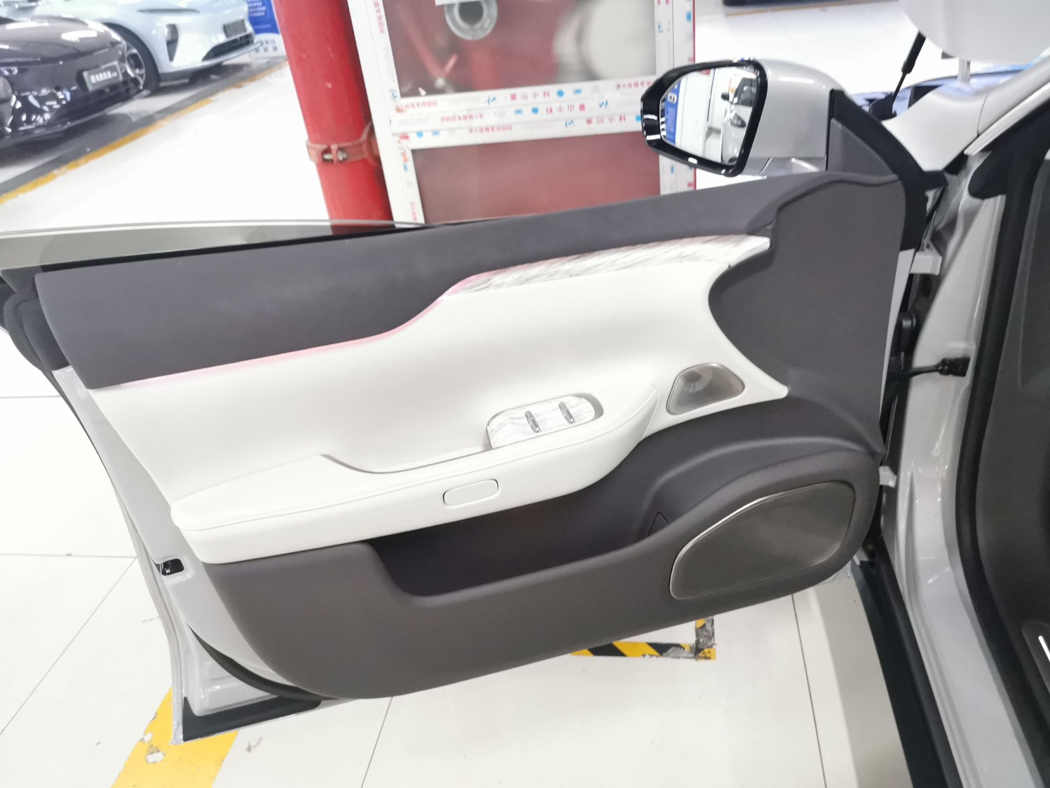 蔚来ET7 2023款 100kWh 签名版