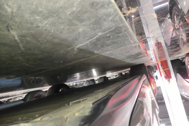 蔚来ET5T 2023款 75kWh Touring局部细节9002