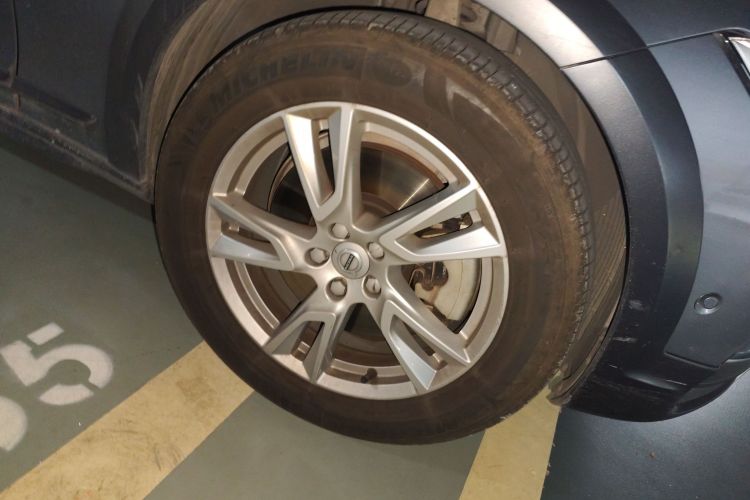 沃尔沃V90 2017款 Cross Country T5 AWD 智远版车身外观10