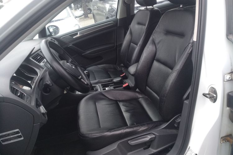 大众 高尔夫 2014款 1.4TSI 手动舒适型中控内饰19