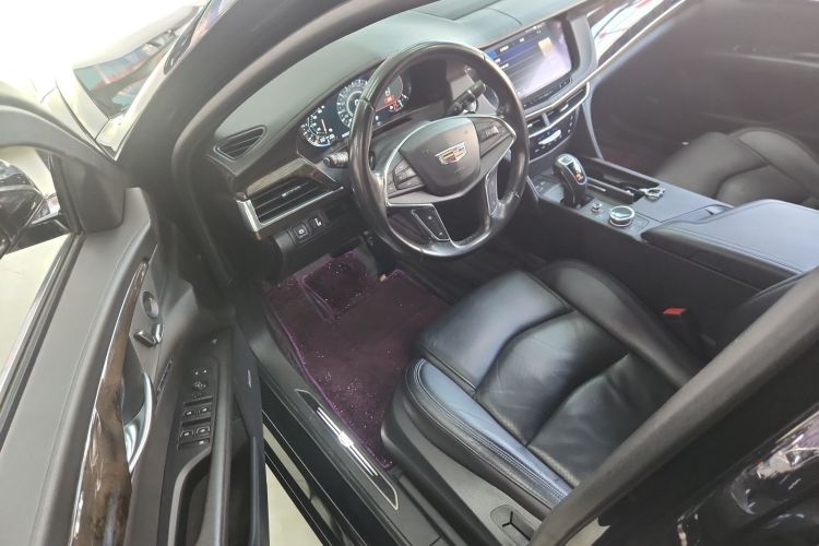 凯迪拉克CT6 2019款 28T 豪华型中控内饰20