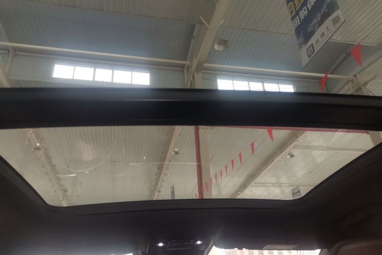 比亚迪 汉 2022款 DM-i 121KM 尊享型局部细节22