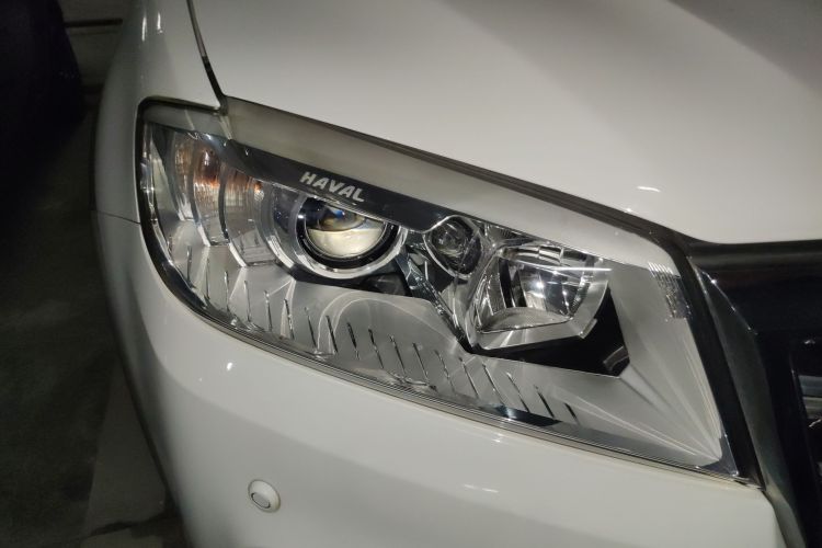 哈弗H6 2013款 运动版 1.5T 手动两驱精英型车身外观6006