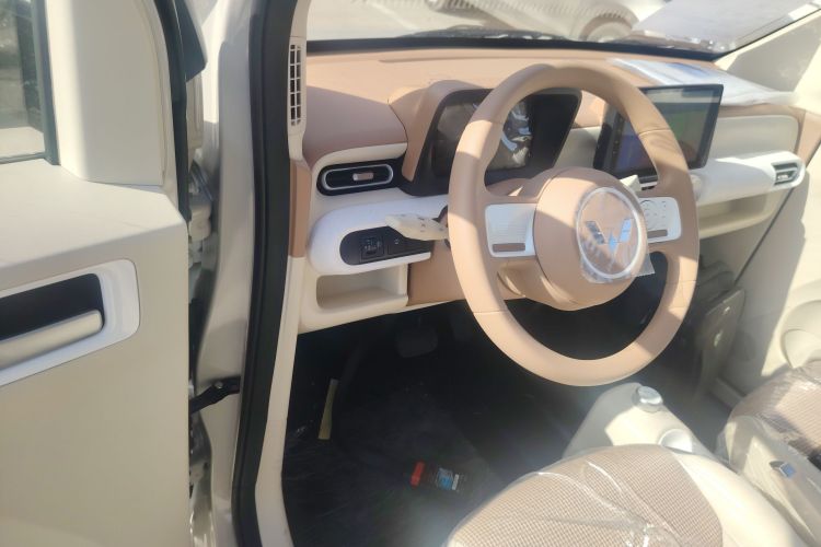 五菱汽车 宏光MINIEV 2024款 第三代 215km 青春版中控内饰20