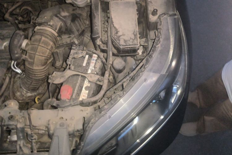 本田CR-V 2012款 2.4L 四驱豪华版局部细节9007