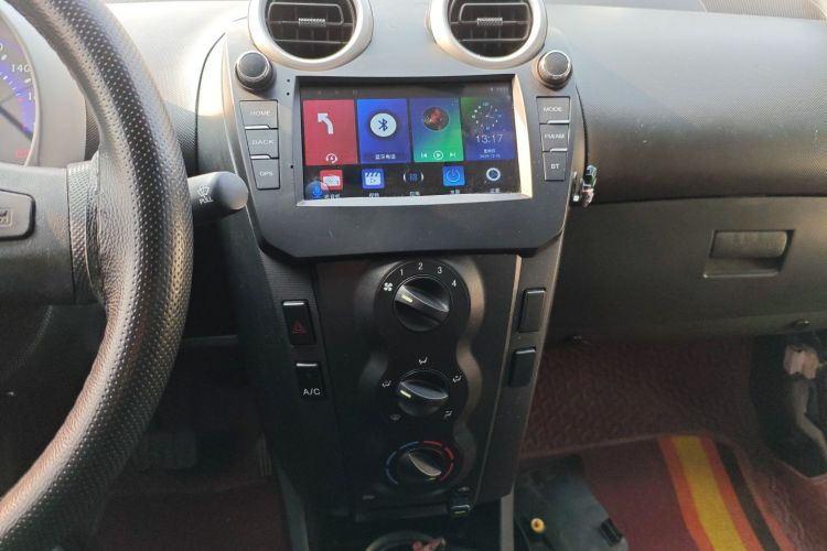 比亚迪F0 2015款 1.0L AMT 铉酷型中控内饰16