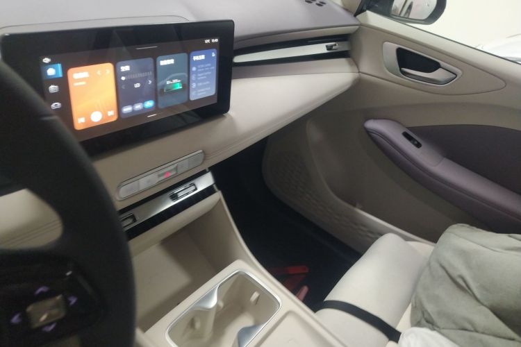 名爵 MG4 EV 2026款 437 随心版中控内饰16