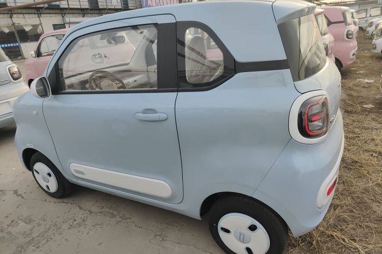 奔腾小马 2026款 222km 萌趣马 Plus车身外观4