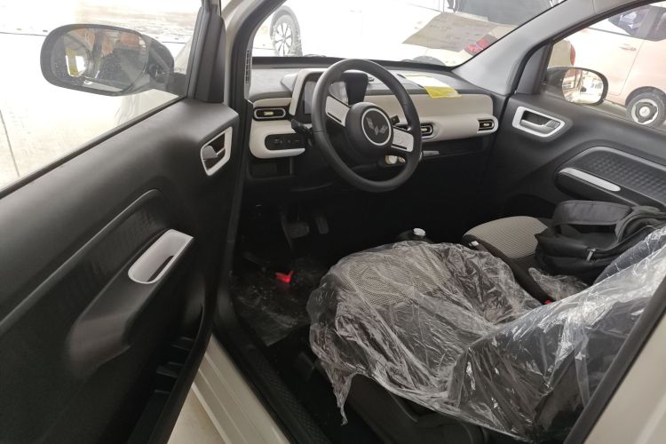 五菱汽车 宏光MINIEV 2024款 第三代 215km 青春版中控内饰20