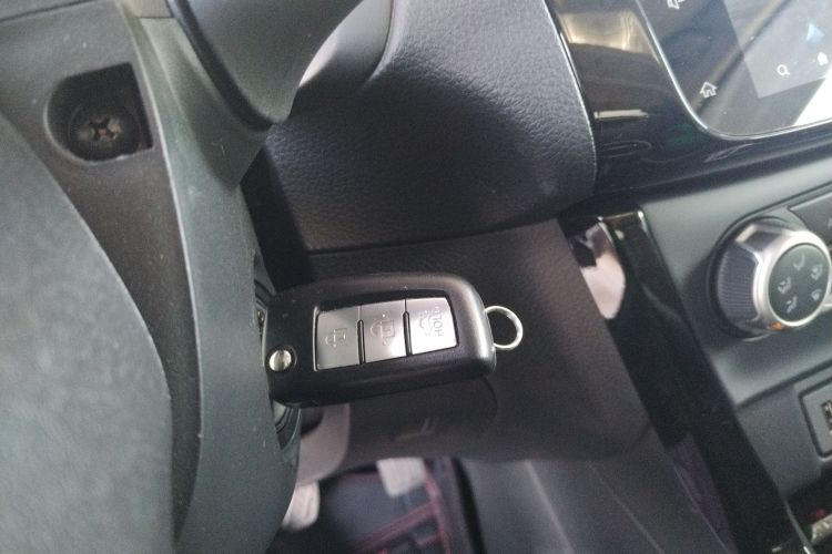 日产 轩逸 2022款 经典 1.6XL CVT豪华版中控内饰11