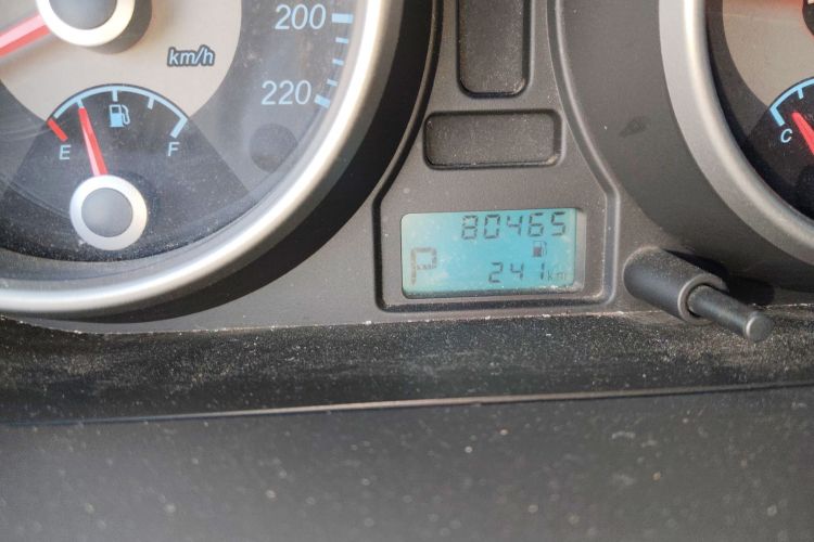 别克 凯越 2015款 1.5L 自动经典型中控内饰15