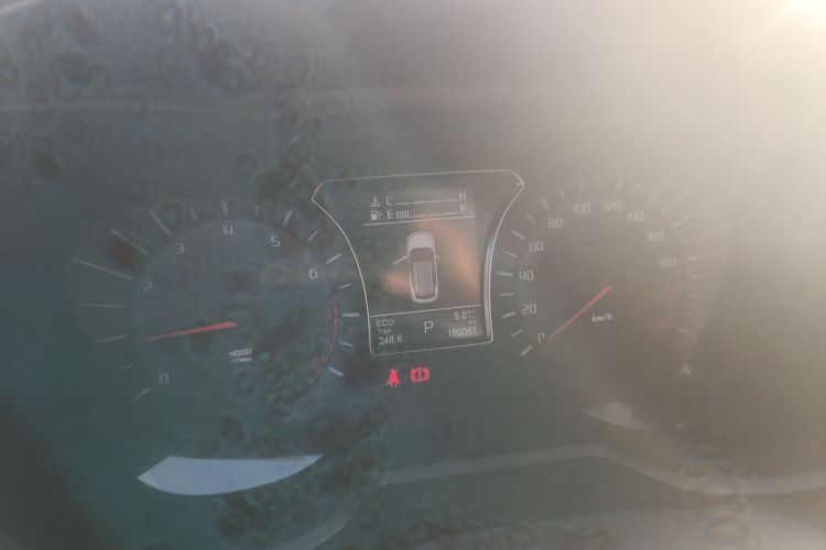 广汽传祺 传祺GS4 2015款 200T G-DCT豪华版中控内饰14