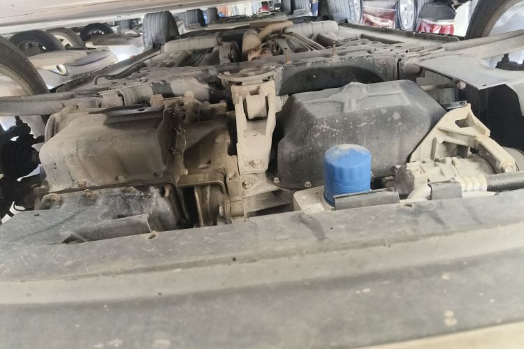 道奇 酷威 2014款 2.4L 两驱旅行版局部细节9008