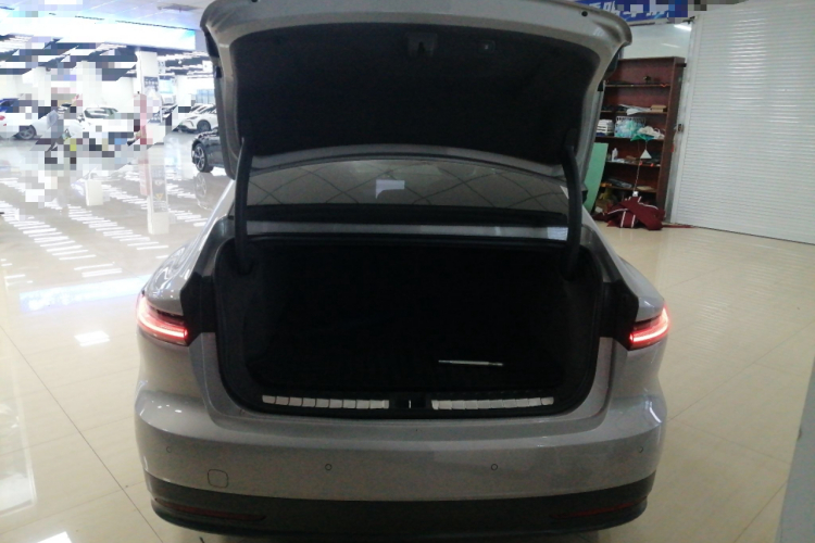 蔚来ET7 2022款 100kWh机舱底盘23