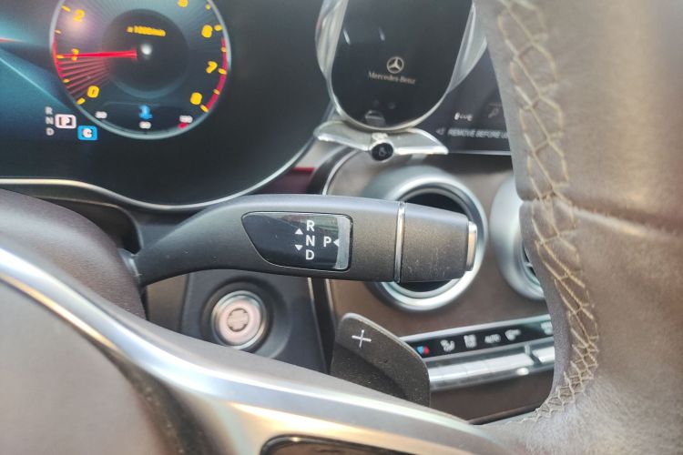 奔驰GLC 2022款 改款 GLC 300 L 4MATIC 动感型臻藏版局部细节18