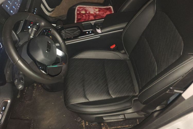 吉利汽车 帝豪 2022款 第4代 1.5L CVT尊贵型中控内饰19