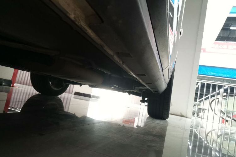 广汽传祺 传祺GS8 2017款 320T 四驱豪华智联版（七座）局部细节9002