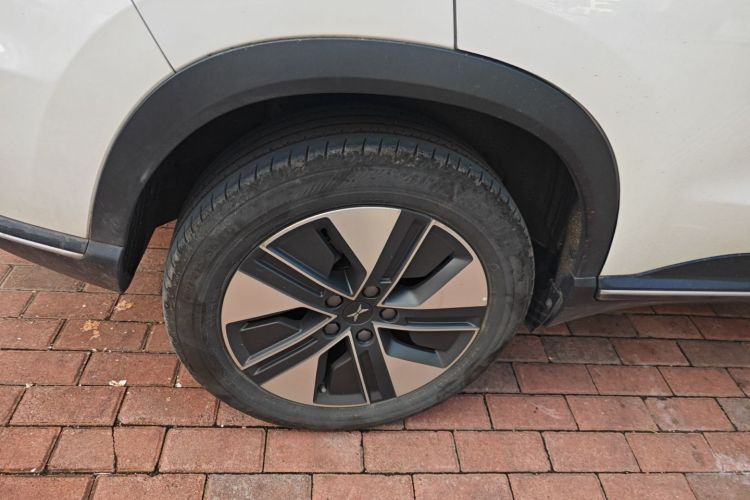 小鹏G3 2022款 G3i 460G+车身外观6008