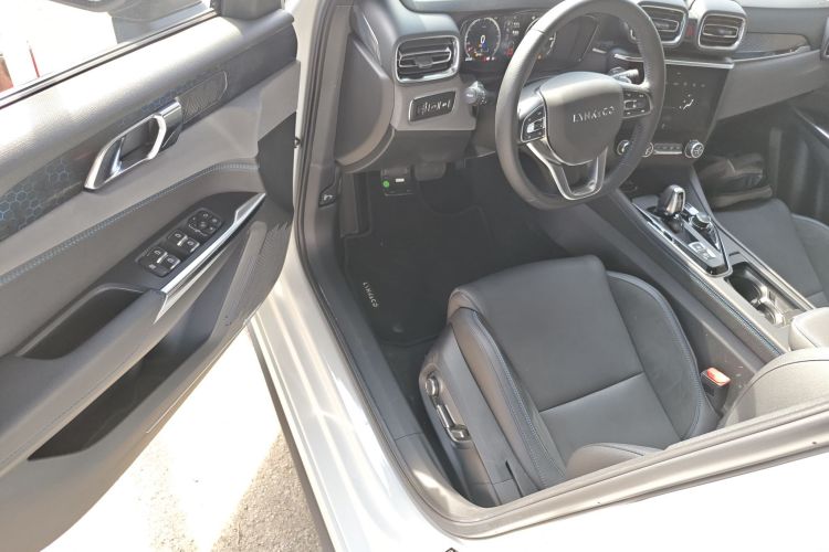 领克03新能源 2019款 1.5T PHEV Pro中控内饰7003