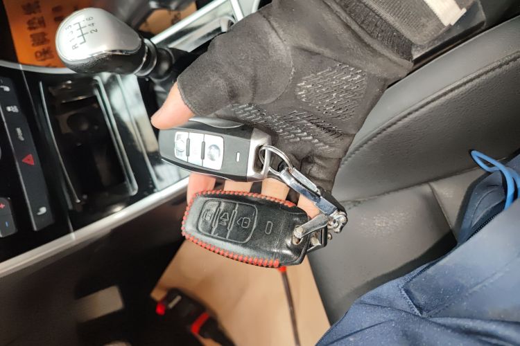 哈弗H2 2016款 红标 1.5T 手动两驱豪华型中控内饰11