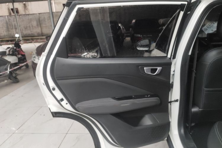 五菱汽车 五菱星驰 2023款 1.5L CVT畅爽型中控内饰7008