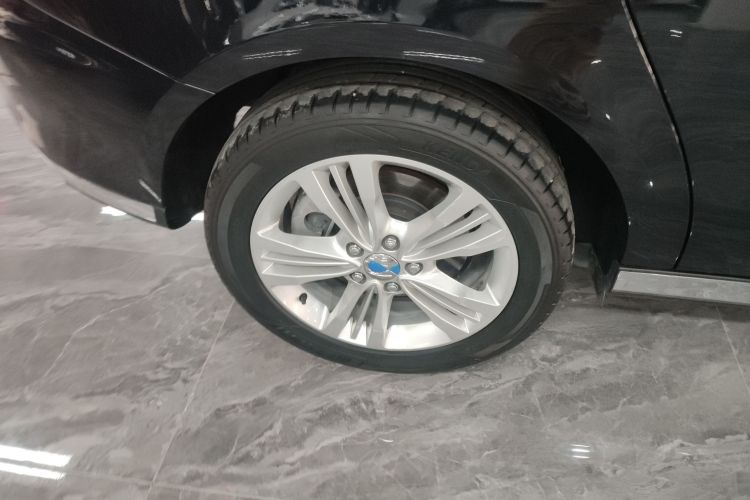 腾势 2018款 500 时尚版车身外观6008