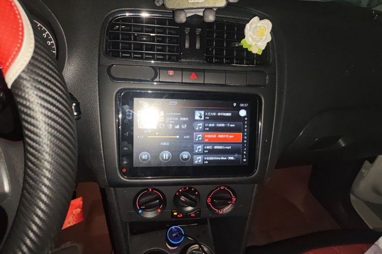 大众 Polo 2013款 1.6L 自动舒适版中控内饰16
