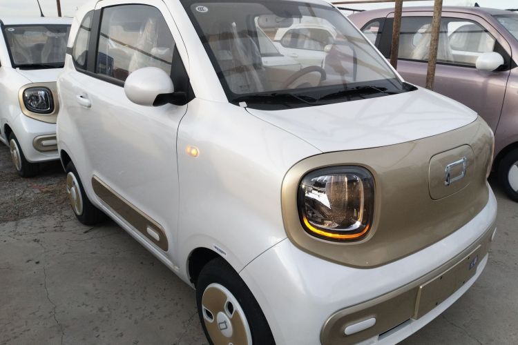 奔腾小马 2026款 222km 萌趣马 Plus车身外观3