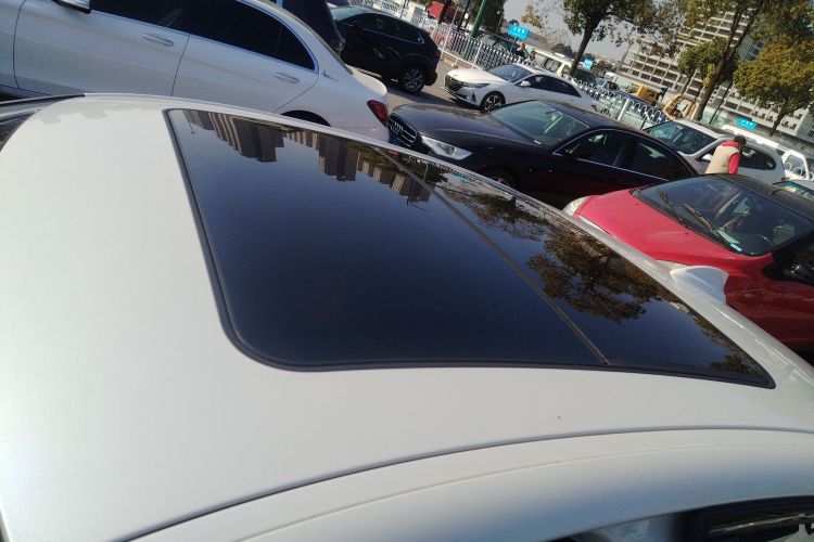 宝马1系 2022款 125i M运动曜夜版局部细节57