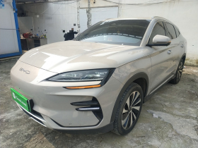 比亚迪 宋PLUS新能源 2023款 冠军版 EV 520KM 旗舰型