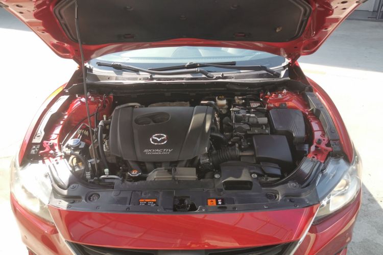 马自达 阿特兹 2015款 2.0L 蓝天豪华版机舱底盘24