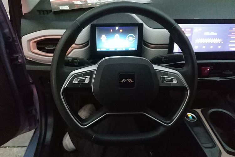 江淮钇为 钇为花仙子 2024款 挚爱版 301km Lite局部细节13